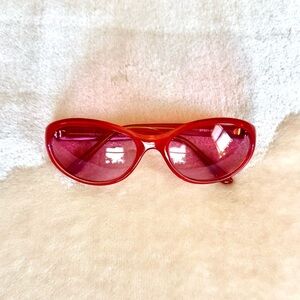 Y2K Magenta Supermodel Sunglasses